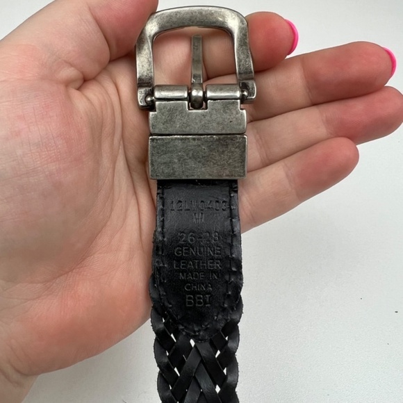 Levi's Kids Genuine Leather Braided Belt in Reversible Dark Brown/Black - Picture 4 of 6